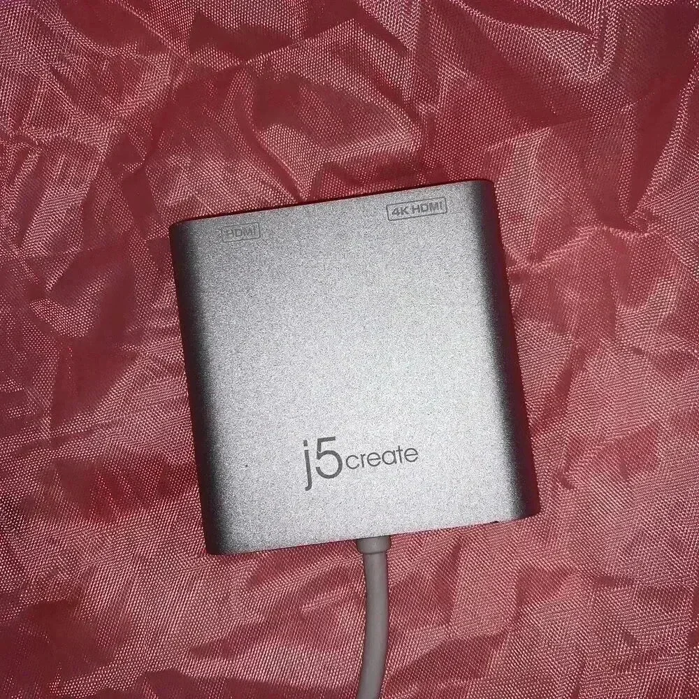 j5create - USB 3.0 to Dual HDMI Multi-Monitor Adapter - Silver